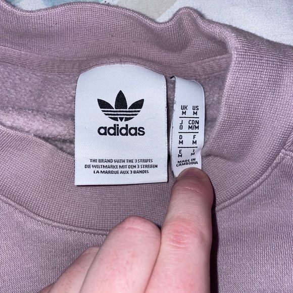 adidas light purple sweatshirt - Picture 3 of 3